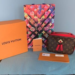 Louis vuitton SAINTONGE.